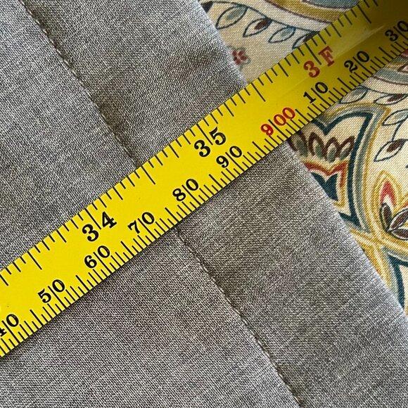 Cloudveil Light Grey Mid-Thigh Jacket - Size Small to Medium - Picture 14 of 14